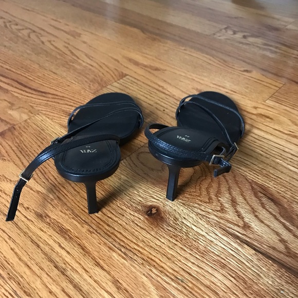 Zara Black Leather Strappy Sandal - Picture 4 of 7